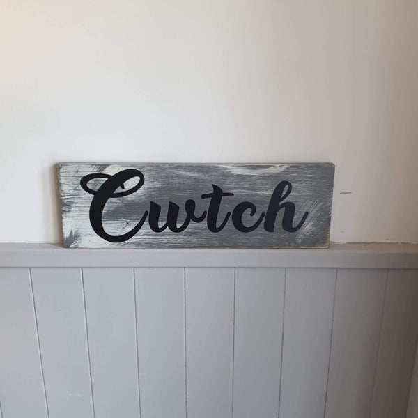 Cwtch Sign